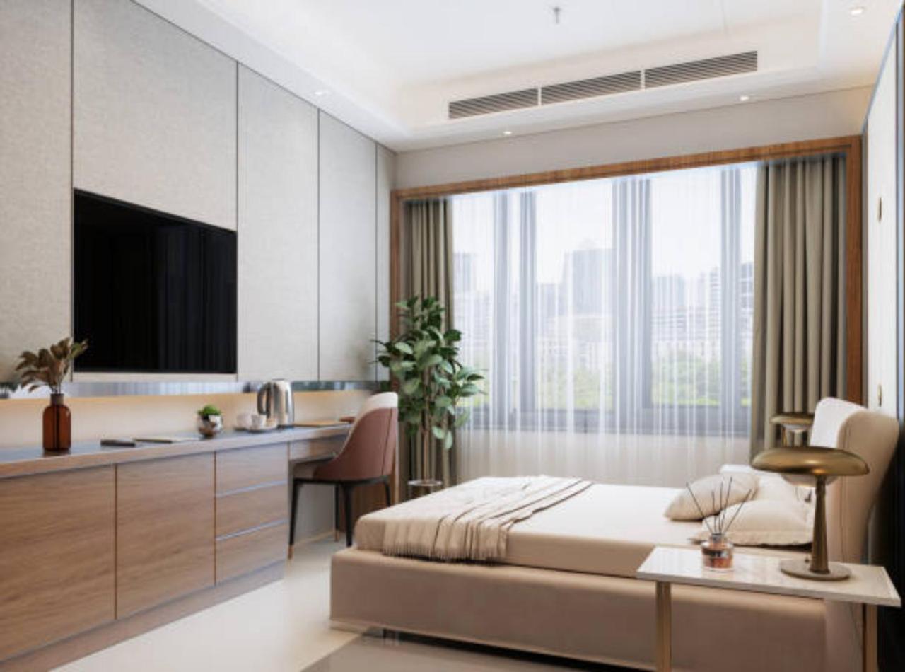 Rosewood Suites A Family Hotel Near Delhi Airport New Delhi Bagian luar foto